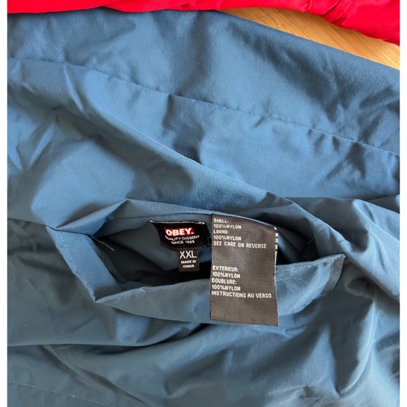 Men's OBEY Reversible Rain Jacket - Red/Blue & Camo - XXL - Like New - Picture 9 of 9
